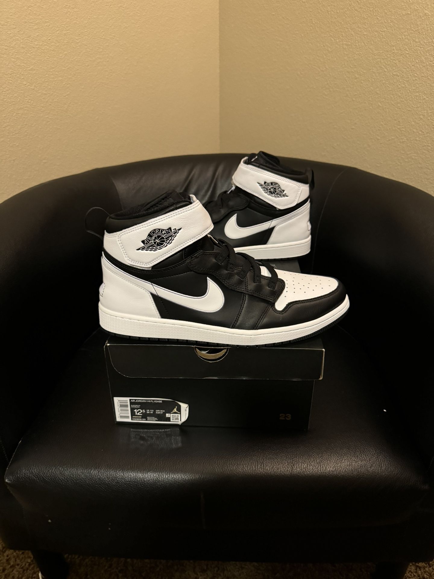 Brand new Air Jordan Hi fly Ease Panda 1’s Size 12.5 with original box and proof of purchase. No trades cash is king. Price is firm.