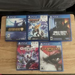 PS4 Games ( COD7, Ratchet, GGalaxy, GOW3, Guitar hero)