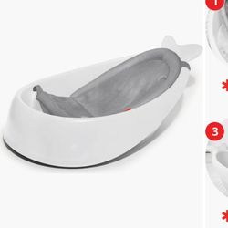 Skip Hop baby bathtub