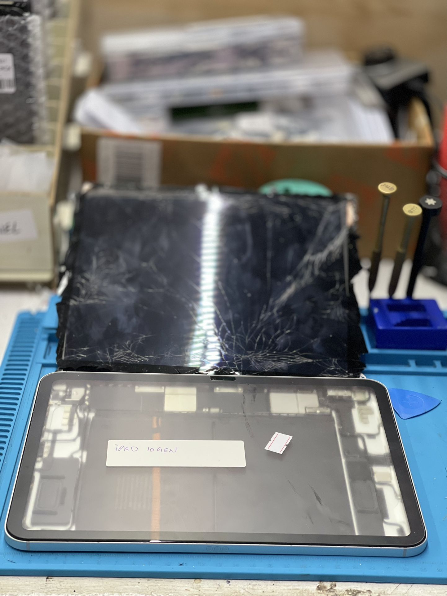 🔥 iPad LCD Screen Repair – Done in 30-40 Mins! 🔥