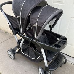GRACO DOUBLE STROLLER 