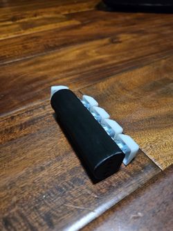 Custom3D-printed clicky fidget keyboard.