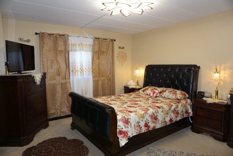 Tv stand , bedroom set, dining room set  for sale