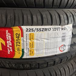 225/55/17 Momo 