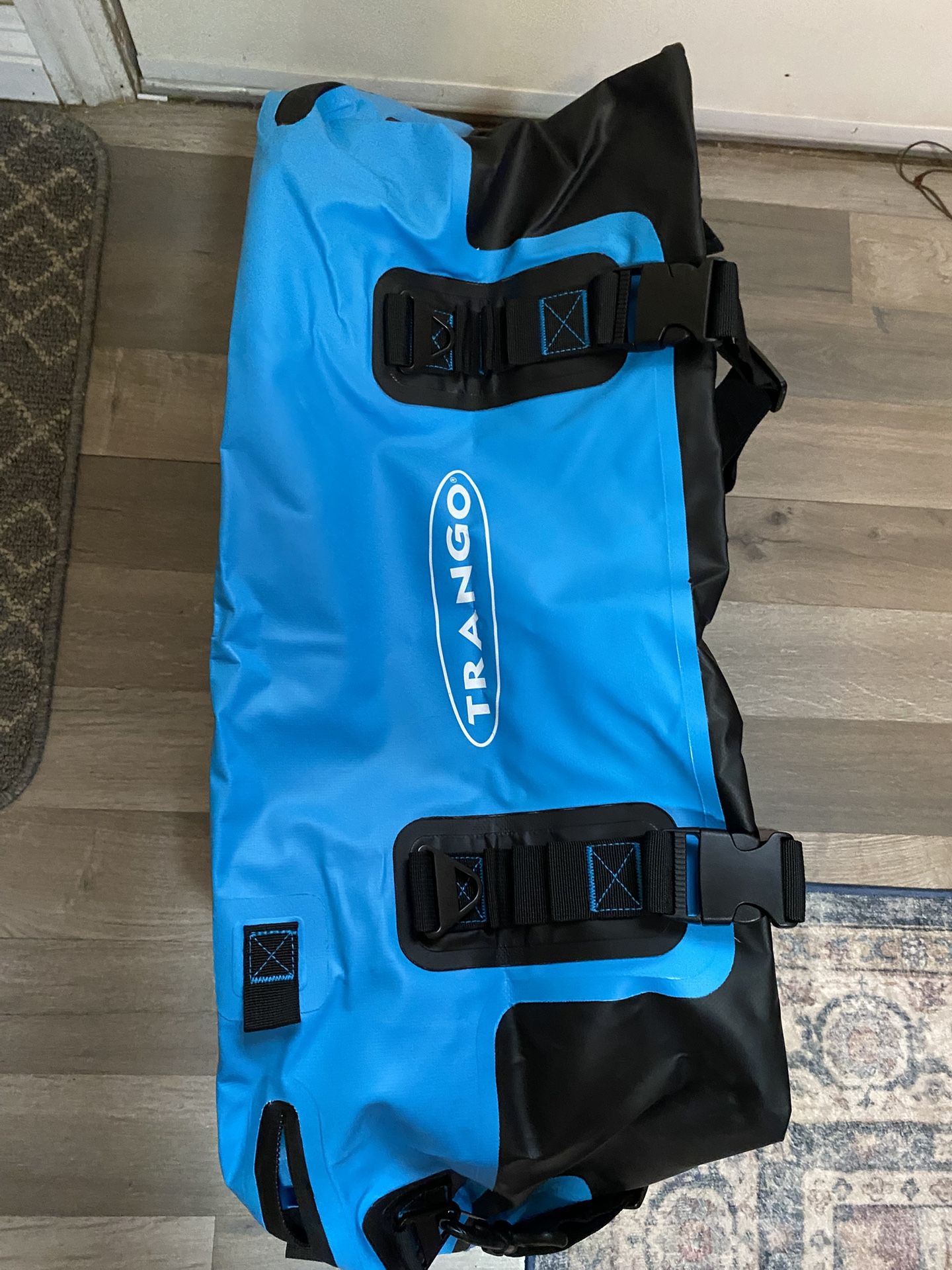 Trango Mountain vault 72L