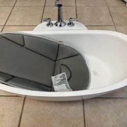 Baby’s First Bathtub