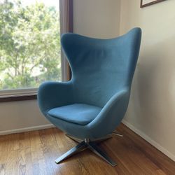 Blue Midcentury Lady Armchair