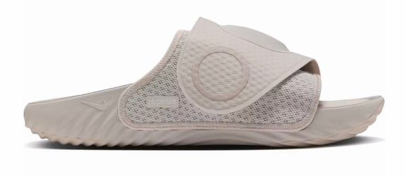 Nike hyper ice slide size 11 men’s brand new massages and heats feet
