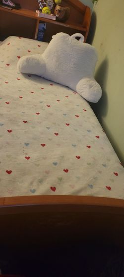 Wood frame Twin Trundle with Bookshelf Headboard
