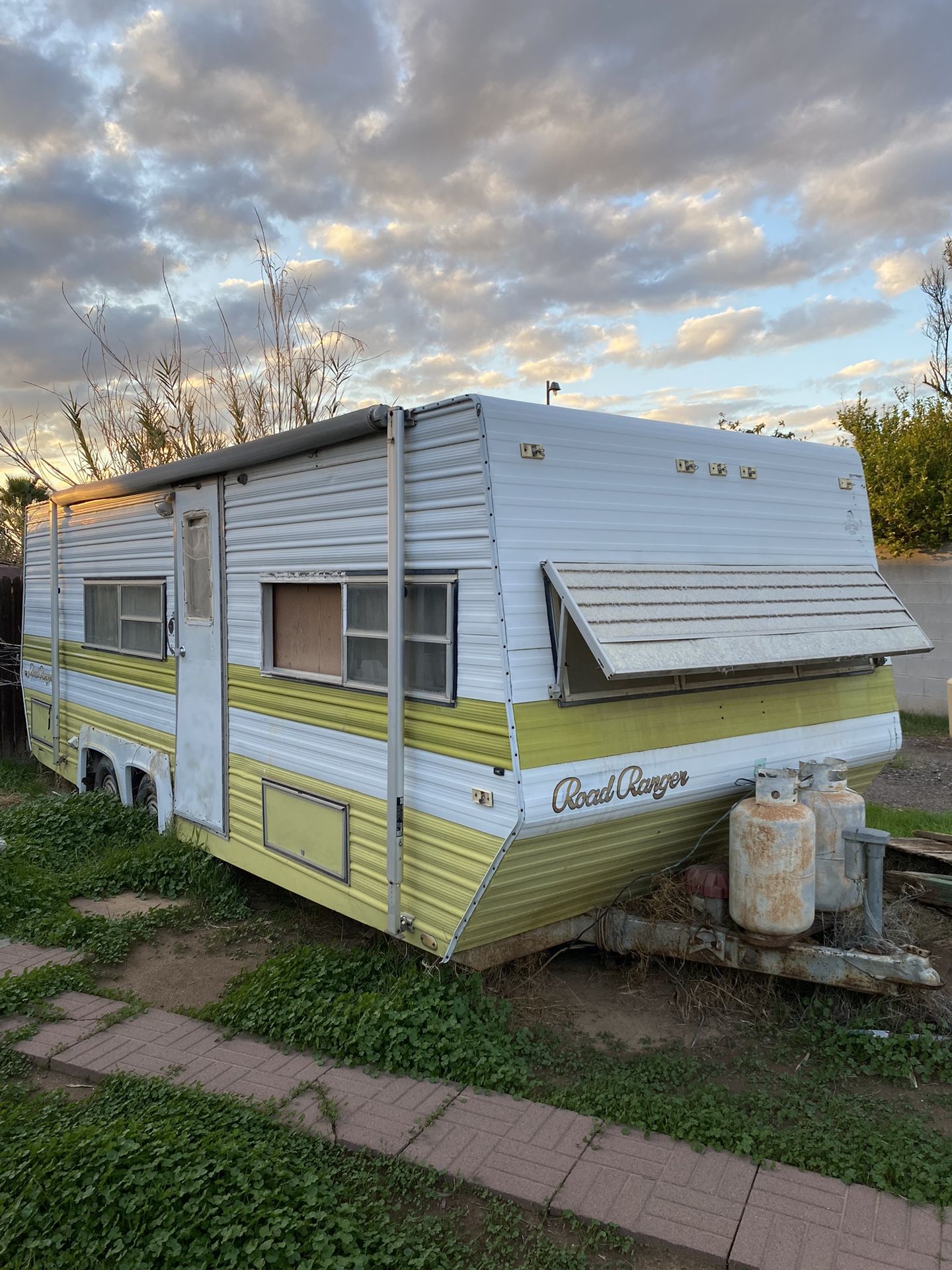 Vintage Camper Trailer 