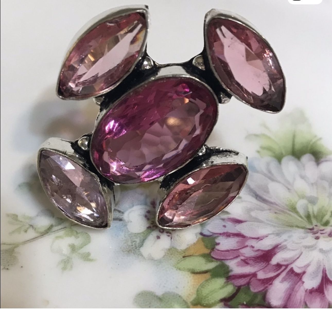 Gorgeous 925 Sterling Silver Rhodolite Ring