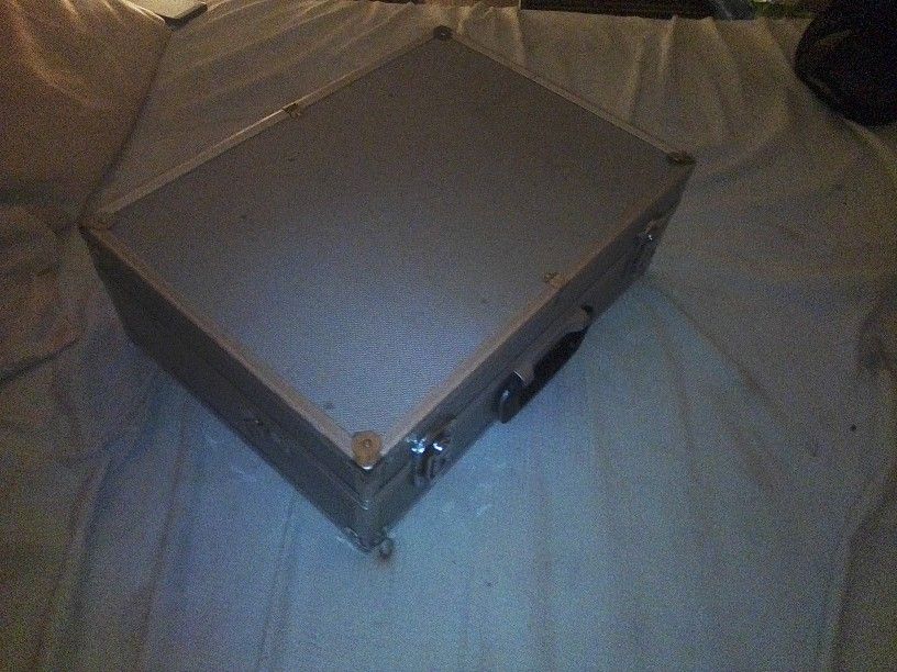 Unknown Brand Silver Pedal Board/Gear Aluminum Flight Case
