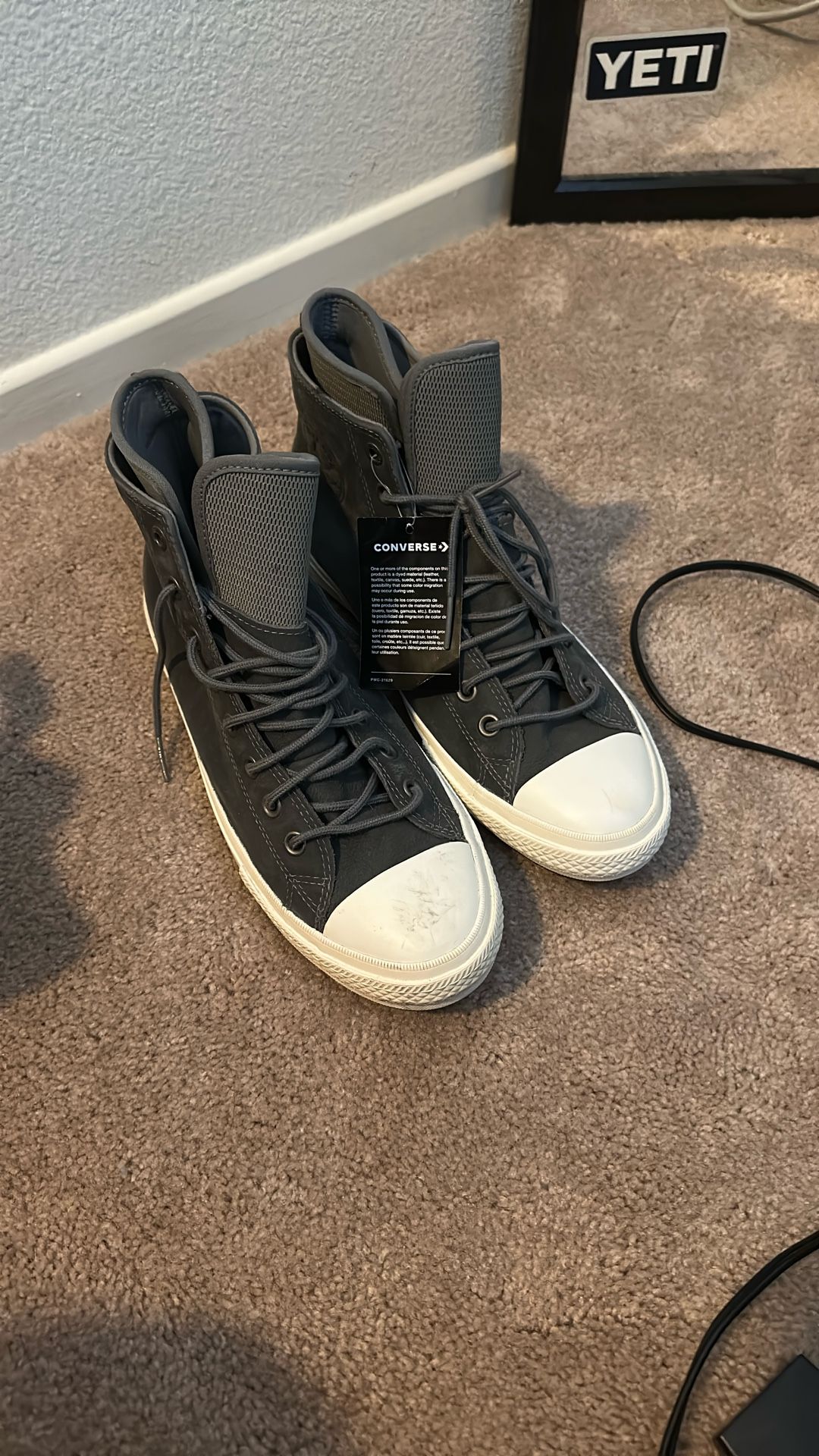 Converse Brand New 9.5 Mens