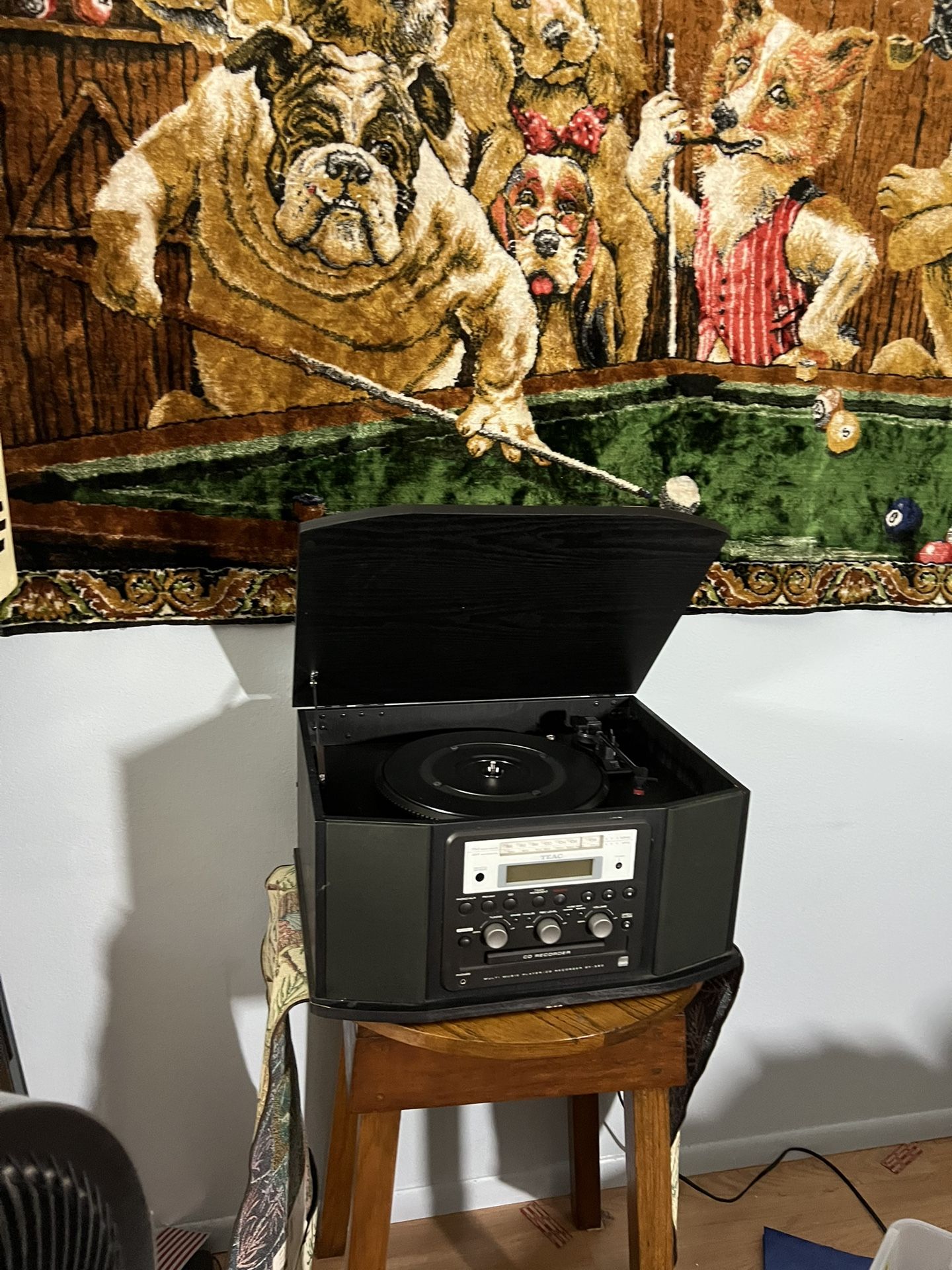 Teac Cd , Record, And Radio Player