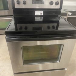 Stainless Steel Whirlpool Four Burner Glass Top Electric Stove