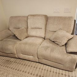 Set Of 2 Couches 