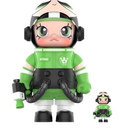 400% and 100% space Molly Buttercup Designer Vinyl Figure Set Green