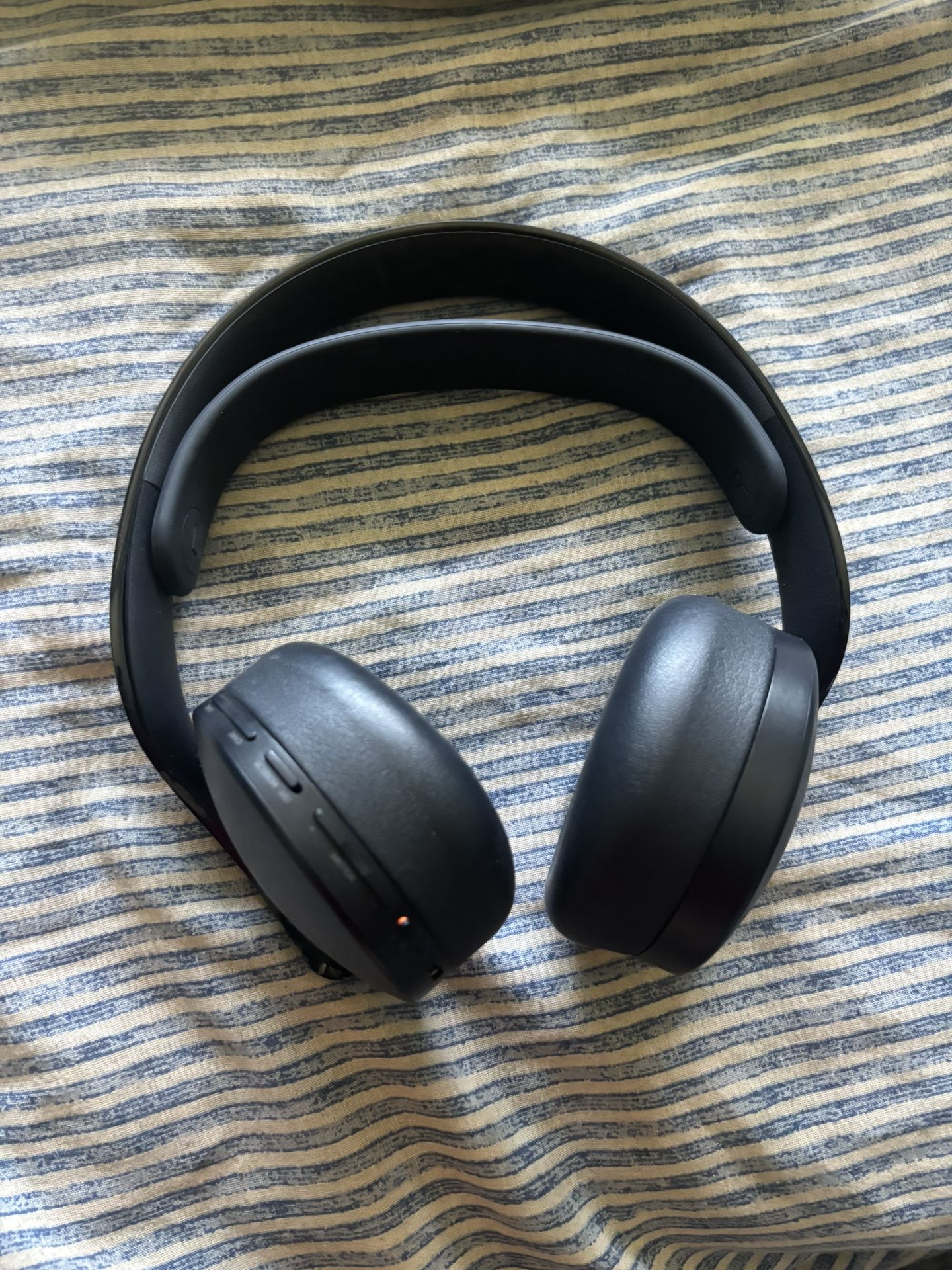 Sony PlayStation Pulse 3D Wireless Headset