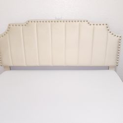 Double Bed With Mattress 