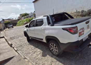Fiat Strada White Pickup Truck