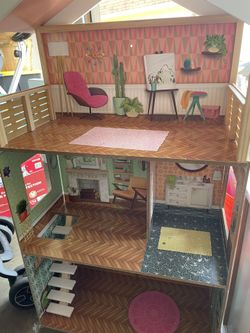 Kitchen And Doll House