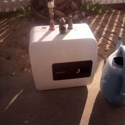 Small Water Heater