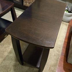 End Table (22x12in)
