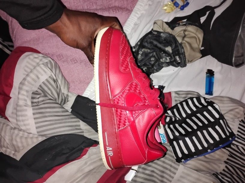 Nike Air Force Ones Valentine's Day Special Edition