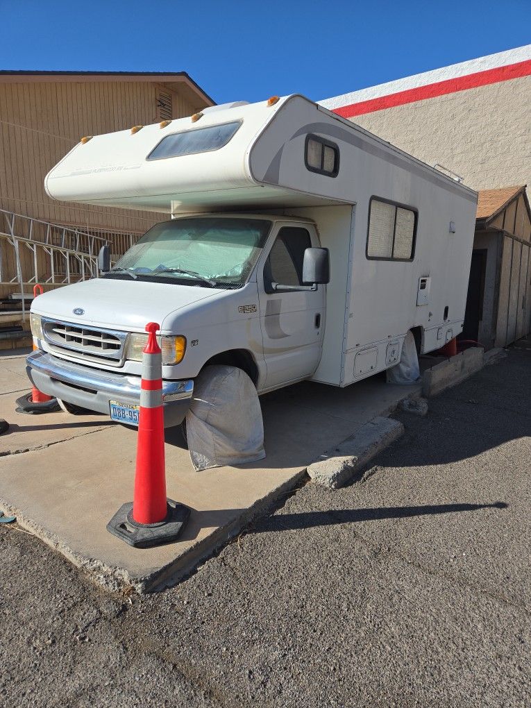 2000 Ford Rv for Sale in Henderson, NV - OfferUp