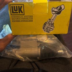 13-17 Honda Accord Clutch Slave Cylinder 