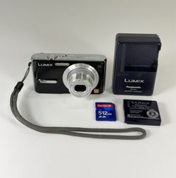 Panasonic Lumix DMC-FX9 Black 6.0MP Digital Camera with 512MB Memory & Charger