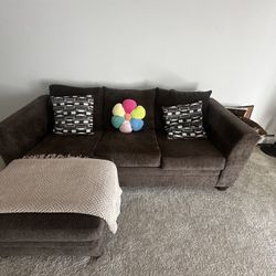 78” Brown Transitional Sofa 
