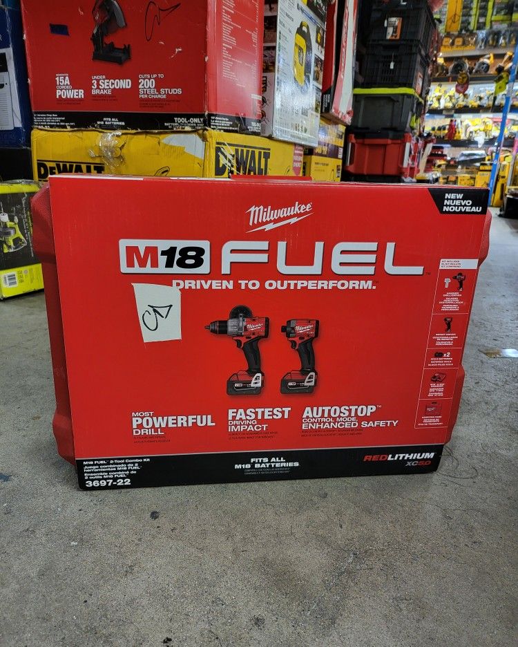 MILWAUKEE M18 IMPACT & DRILL KIT $360
