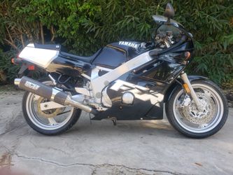 1998 YAMAHA FZR 600 GENESIS