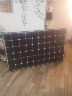 Canadian Solar 5ft-3ft. 36volt 8.5 amp solar panel