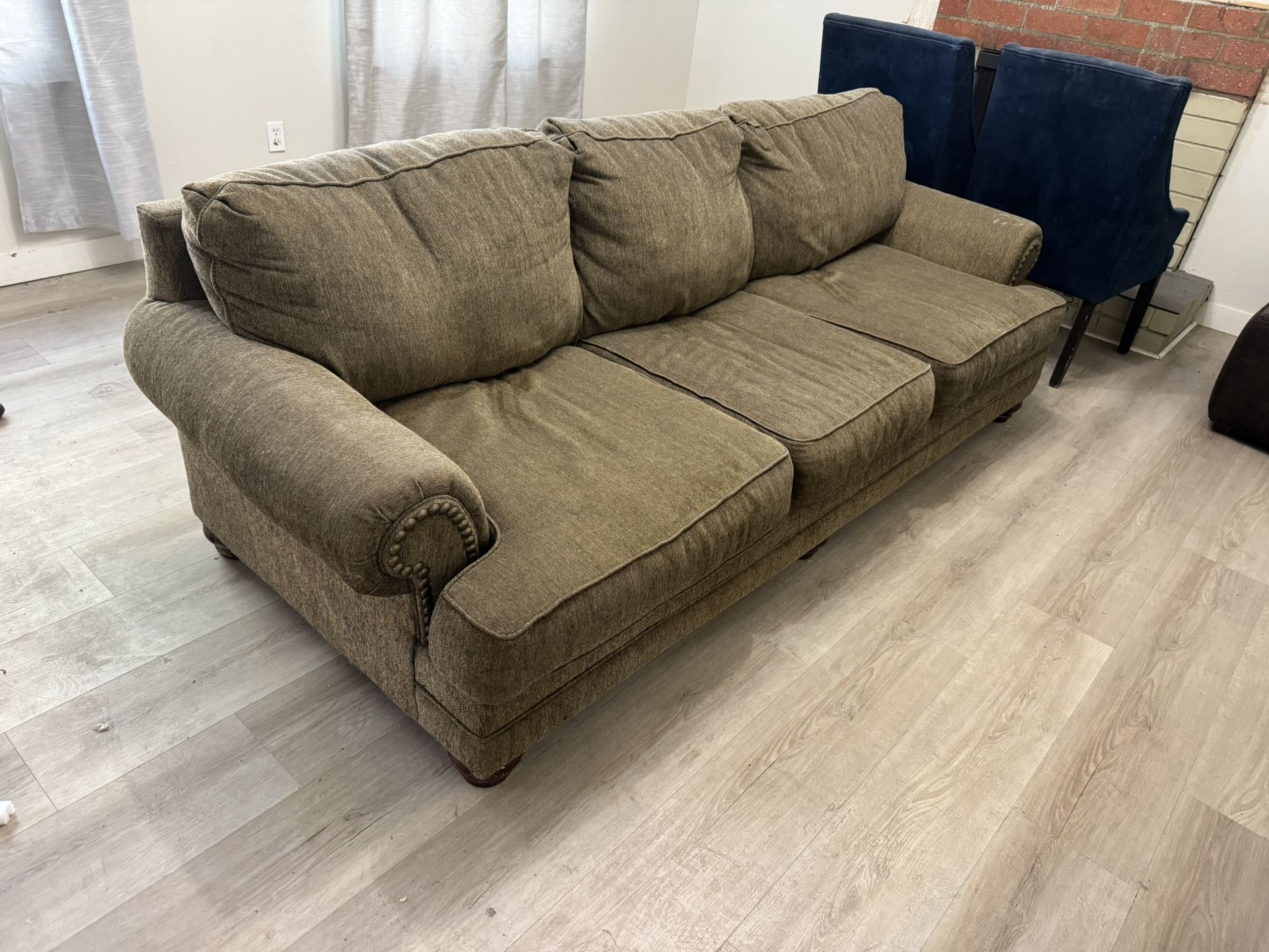 Couch Set