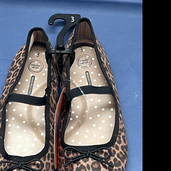 Girls memory foam platform shoes