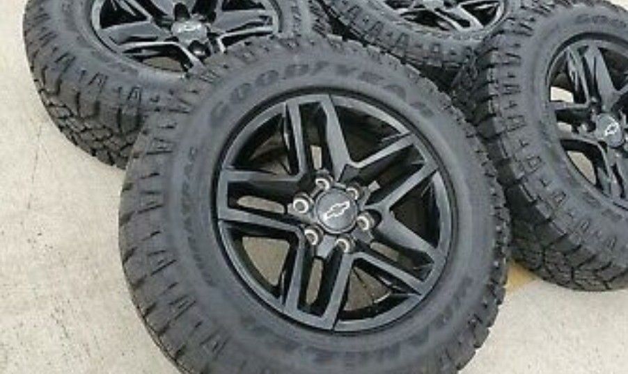 Chevy Tahoe Rims Trail Boss High Country Chevrolet Suburban Wheels Silverado Snowflakes