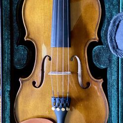 New Full-Size Student Violin