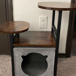 End Table With Removable Cat Condo Bed
