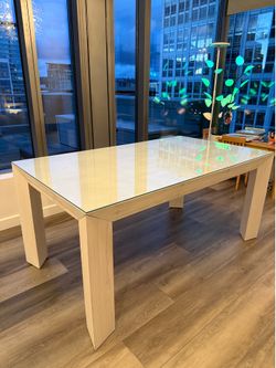 Crate and Barrel, Pine wood Dining Table