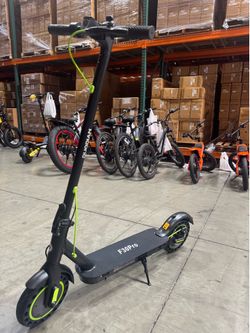 Electric scooter with shock absorber large tires