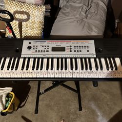 Yamaha Keyboard W Stand And Seat