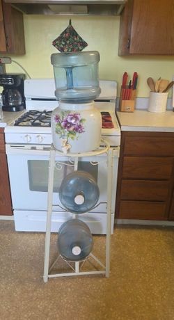 Ceramic Water Dispenser with Stand