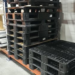 Plastic Pallets 