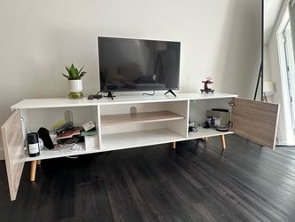 White & Light Wood TV Stand