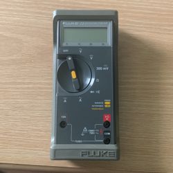 Multimeter (Fluke)