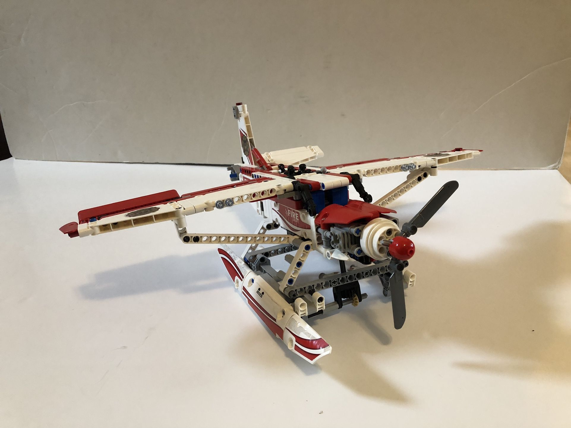 Lego Fire Plane 42040 85% Complete See Pictures