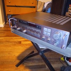 Carver 900 reciever works sounds good 150 bucks cash
