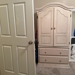 Bellini Dresser